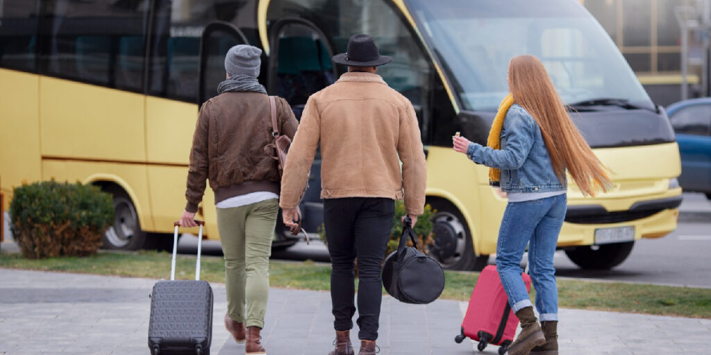 Airport Taxi vs Regular Taxi: Which Is Better for You?